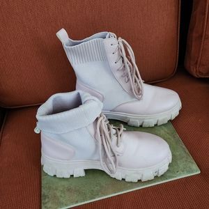 Womens boots